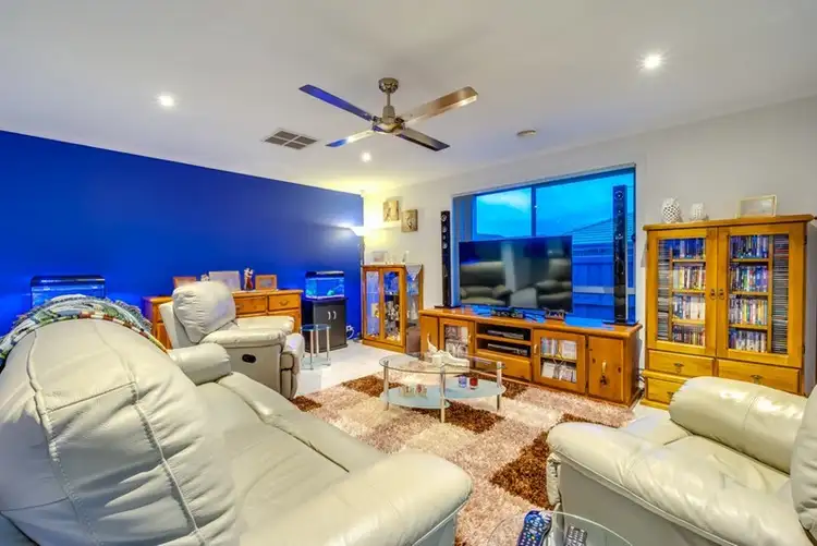 Seventh view of Homely house listing, 3 Giselle Grove, Tarneit VIC 3029