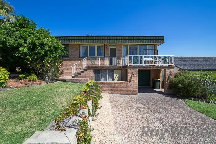 8 Regent Street, Tingira Heights NSW 2290