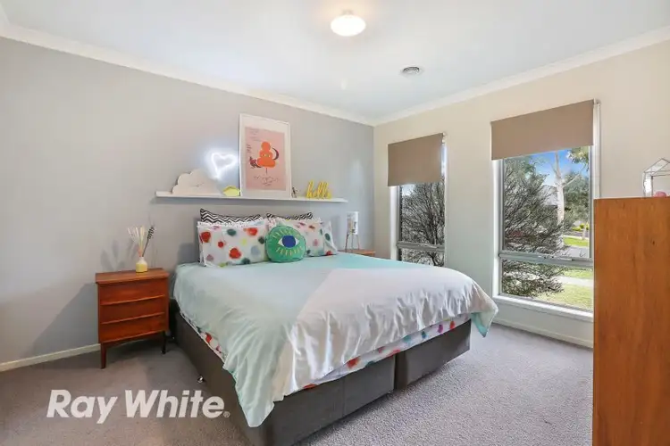 Seventh view of Homely house listing, 8-9 Bluebill Court, Lara VIC 3212