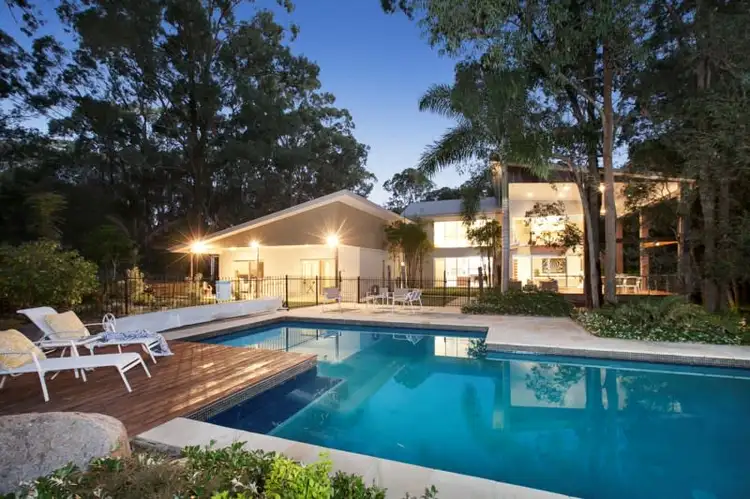 73 Neville Road