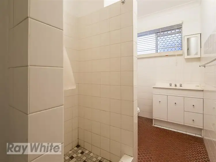 Fifth view of Homely unit listing, 8/81 Kitchener Street, Coorparoo QLD 4151