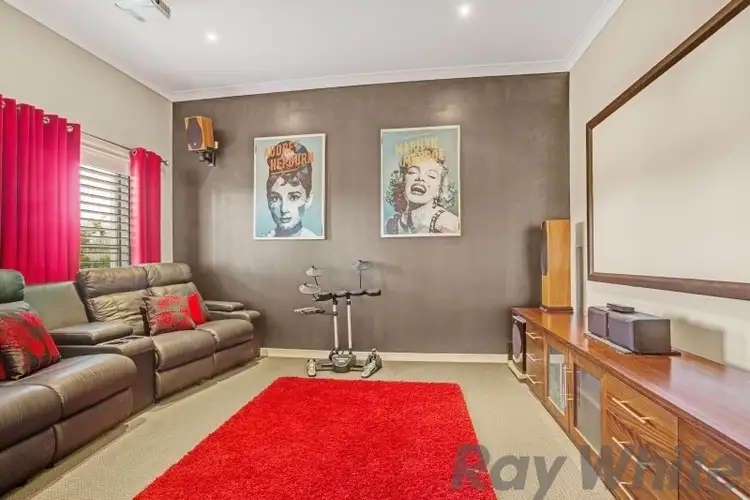 Fifth view of Homely house listing, 3 Galeff Place, Bolwarra Heights NSW 2320