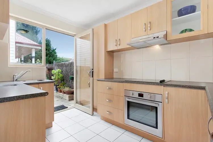 Main view of Homely apartment listing, 4/24 Rushall Street, Fairfield VIC 3078
