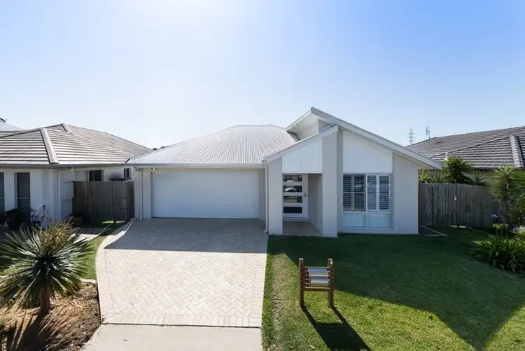 8 Kepplegrove Drive, Sippy Downs QLD 4556