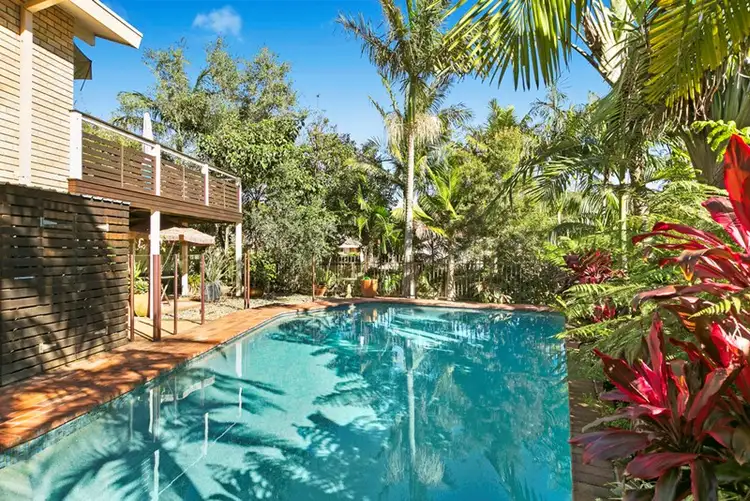 15 Derwent Street, Wheeler Heights NSW 2097