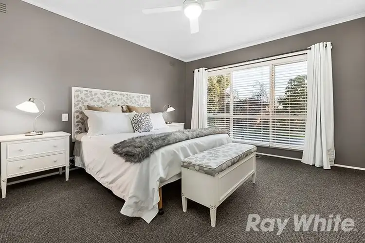 Fifth view of Homely house listing, 7 Dunsmuir Drive, Mount Waverley VIC 3149