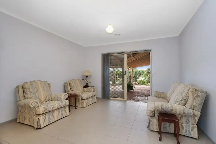Sixth view of Homely house listing, 3 Maunayne Court, Rutherglen VIC 3685