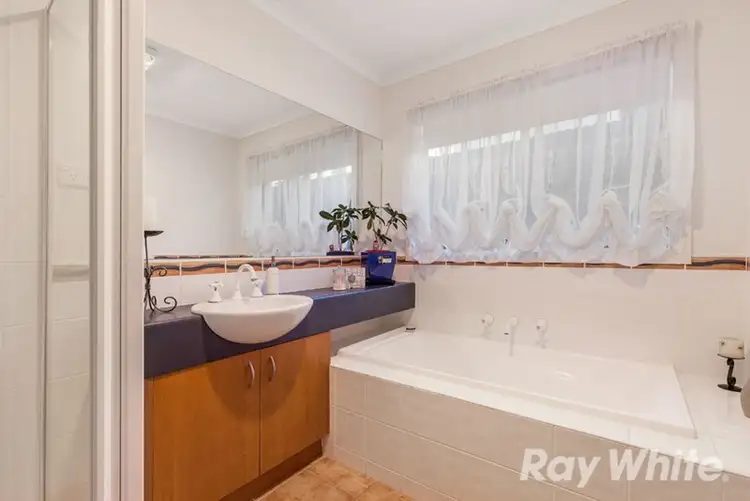 Seventh view of Homely house listing, 6 Chubut Way, Roxburgh Park VIC 3064