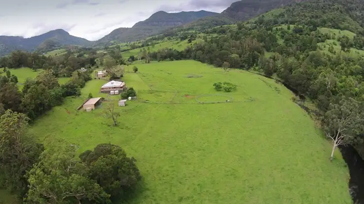 2952 Nerang Murwillumbah Road, Natural Bridge QLD 4211