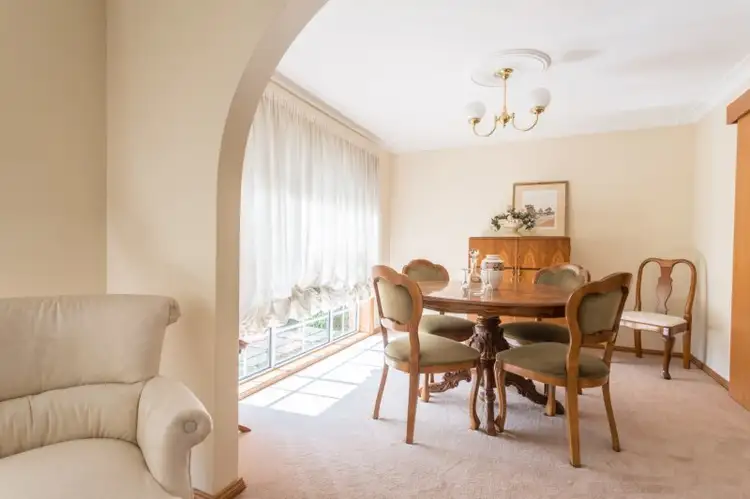 Fourth view of Homely house listing, 5 Kingfisher Court, Orange NSW 2800