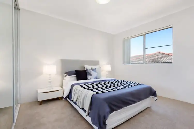 Fourth view of Homely apartment listing, 8/4-6 Lynvale Close, Lane Cove NSW 2066