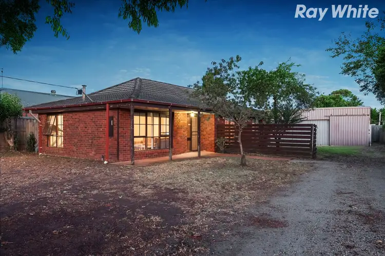 10 Mill Street, Pakenham VIC 3810