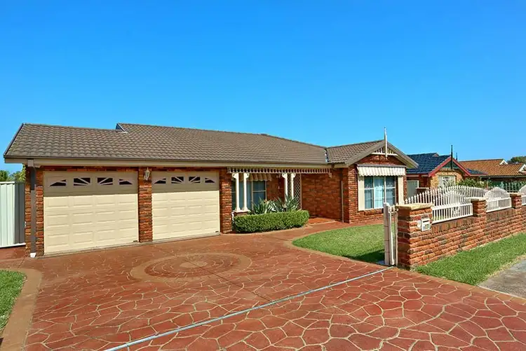 17 Seaeagle Crescent, Green Valley NSW 2168