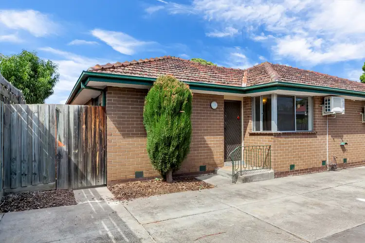 4/11 Johnson Street, Reservoir VIC 3073