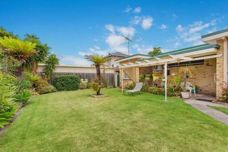 Fourth view of Homely house listing, 33 Gladwyn Avenue, Bentleigh East VIC 3165