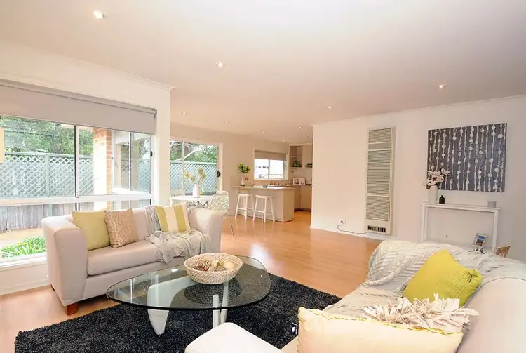 Second view of Homely unit listing, 2/19 French Avenue, Edithvale VIC 3196