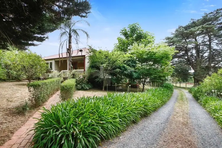 11 Bamfield Road, Mount Evelyn VIC 3796