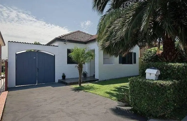 17 Young Street, Penshurst NSW 2222