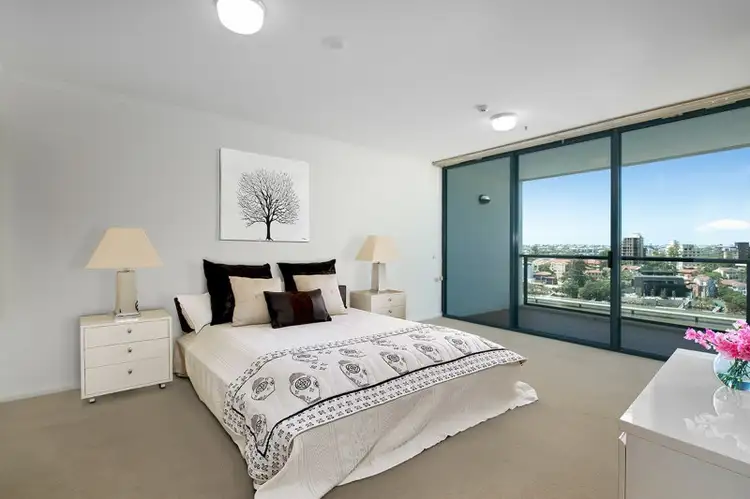 Third view of Homely apartment listing, 57/8 Goodwin Street, Kangaroo Point QLD 4169