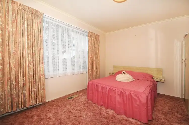 Seventh view of Homely house listing, 6 Armata Crescent, Frankston North VIC 3200