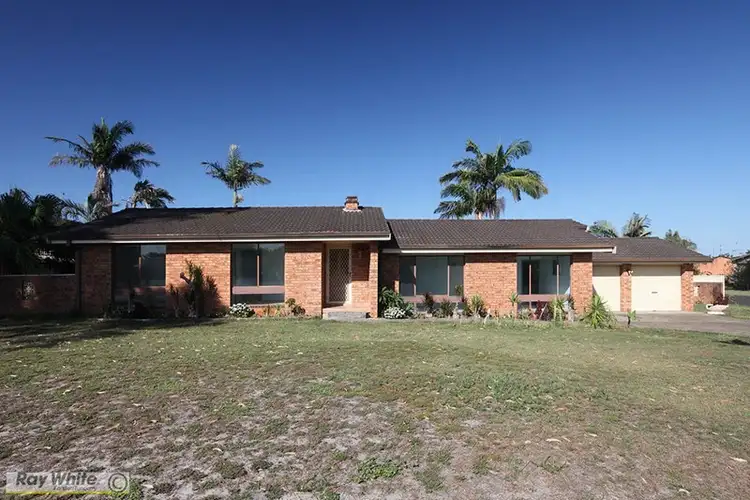 18 De Lore Crescent, Tuncurry NSW 2428