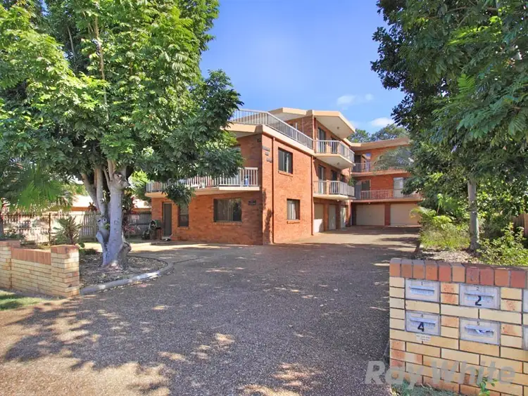Second view of Homely unit listing, 2/59 Prince Edward Parade, Redcliffe QLD 4020