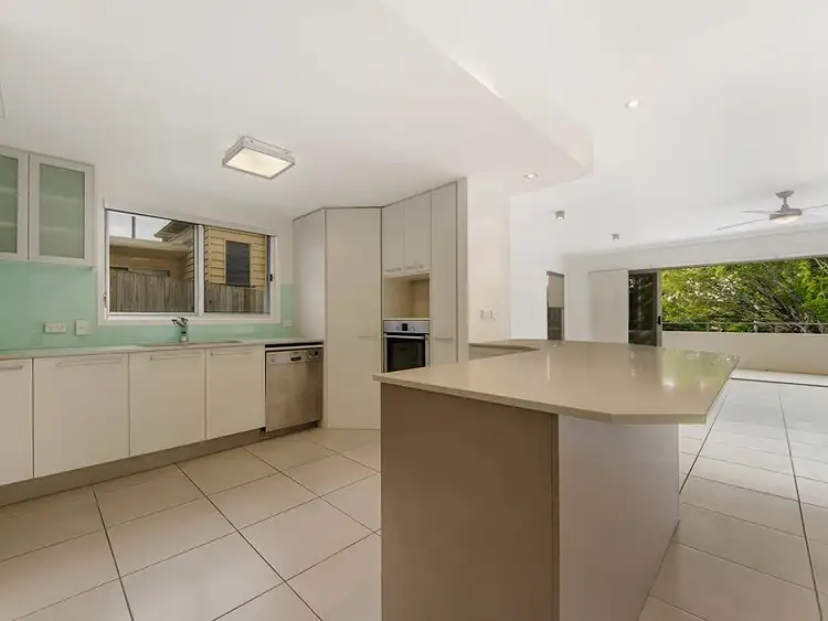 Seventh view of Homely other listing, 1/8 Walton Street, Southport QLD 4215