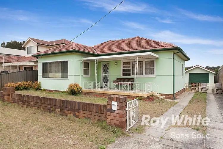 3 Colson Cresent, Monterey NSW 2217