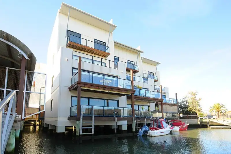 Main view of Homely unit listing, 21/117 McLeod Road, Patterson Lakes VIC 3197