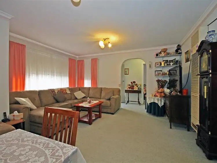 Second view of Homely unit listing, 4/31 Broadway, Bonbeach VIC 3196