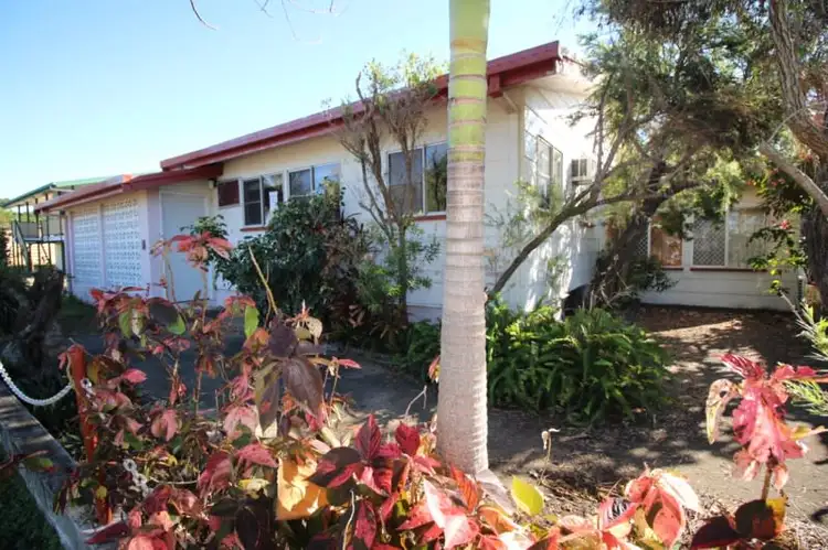 5 Poole Street, Sarina Beach QLD 4737
