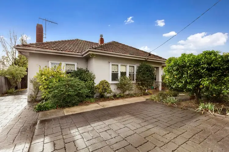 1/3 Maverston Street, Glen Iris VIC 3146