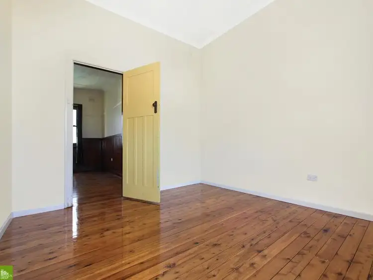Seventh view of Homely house listing, 6 Woodlawn Avenue, Mangerton NSW 2500