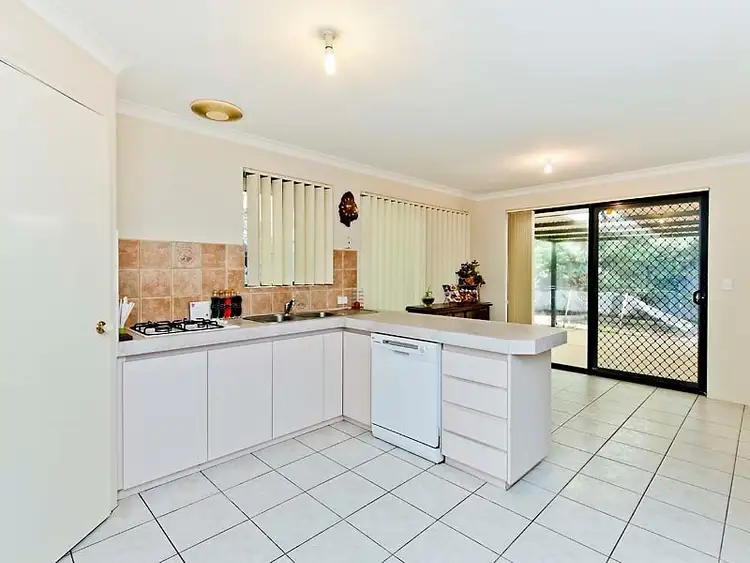 Sixth view of Homely house listing, 23 Menora Loop, Warnbro WA 6169