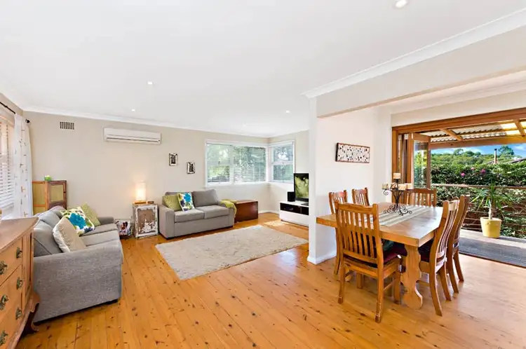 6 Kaloona Place, Kirrawee NSW 2232