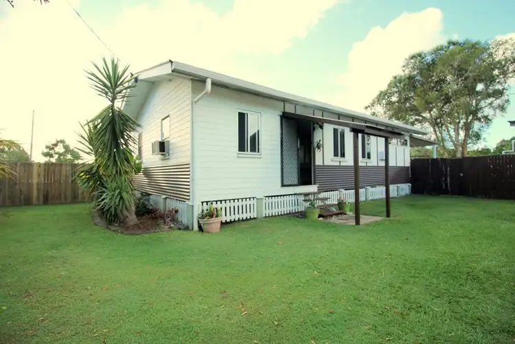 52 Ranald Avenue, Ningi QLD 4511