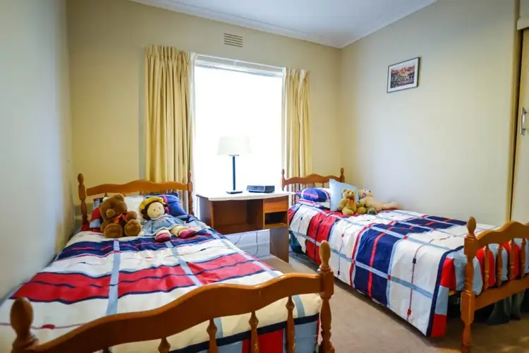 Sixth view of Homely house listing, 6 Raymond Avenue, Flora Hill VIC 3550