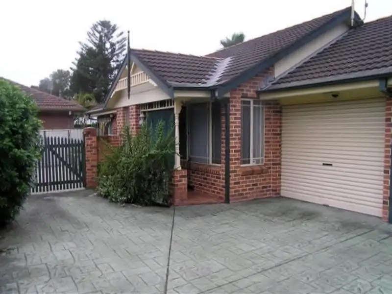 Main view of Homely villa listing, 2/31 Ryans Road, Umina Beach NSW 2257