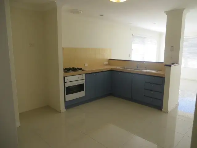 Fifth view of Homely house listing, 10 Navigator Drive, Singleton WA 6175