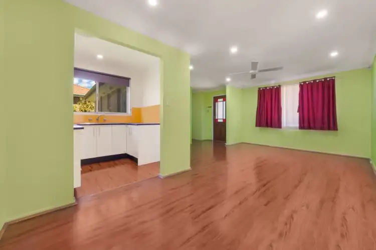 Fourth view of Homely villa listing, 2/10 Bensley Road, Macquarie Fields NSW 2564