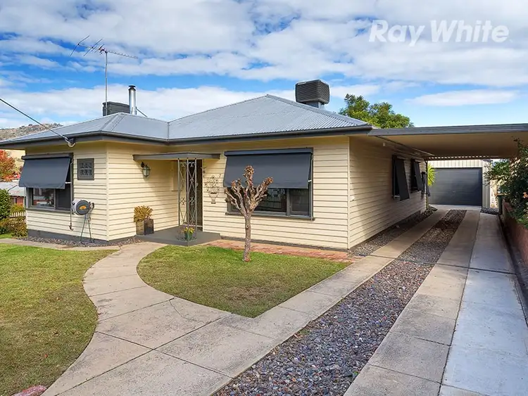 7 Banool Road, Tallangatta VIC 3700