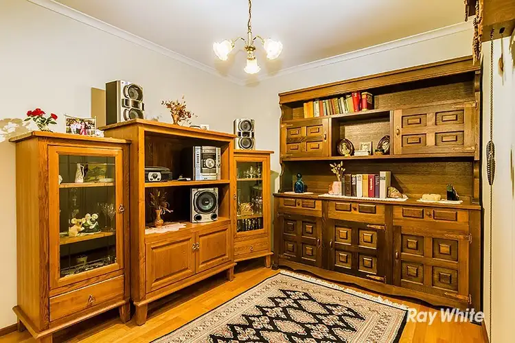 Fifth view of Homely house listing, 7 Comte Close, Cranbourne West VIC 3977