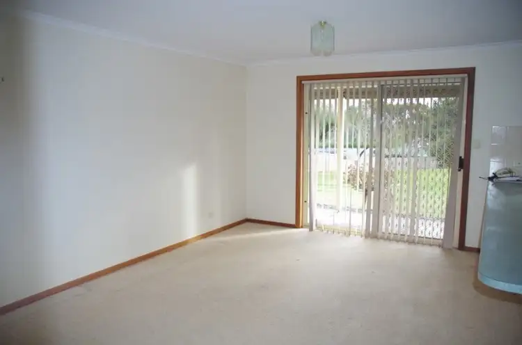 Fourth view of Homely house listing, 2 Middleton Avenue, Paringa SA 5340