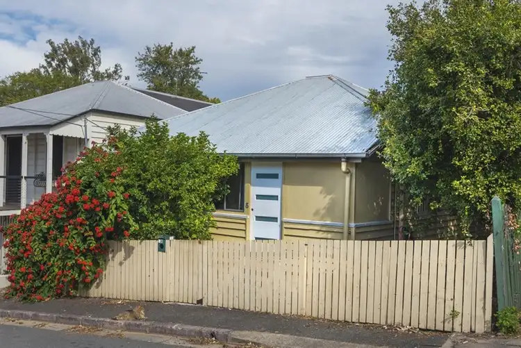 Main view of Homely house listing, 8 Hipwood Street, Spring Hill QLD 4000
