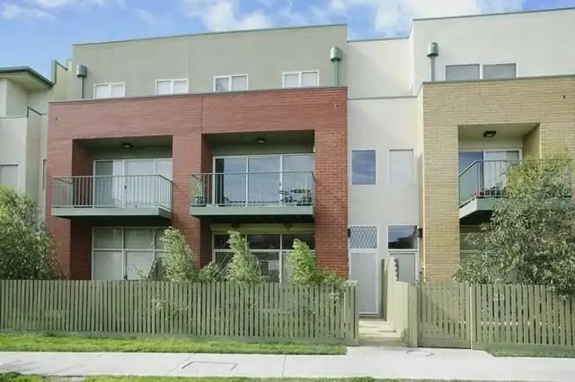 22 Wests Road, Maribyrnong VIC 3032