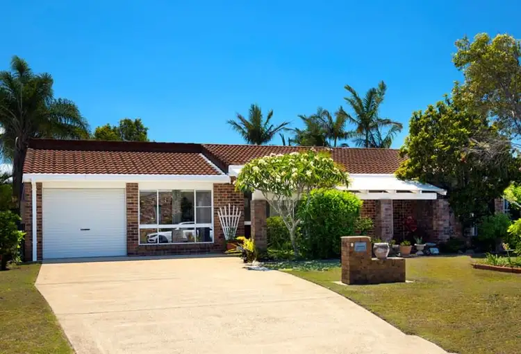 8 Vauxhall Street, Minyama QLD 4575
