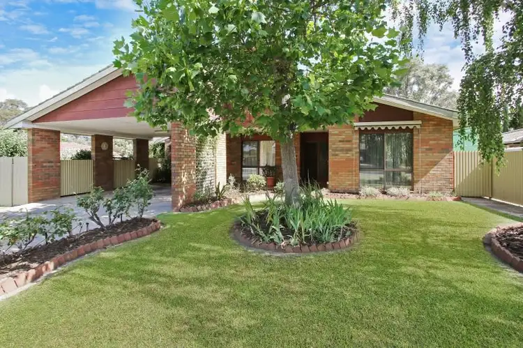 24 Sunwood Drive, Lavington NSW 2641