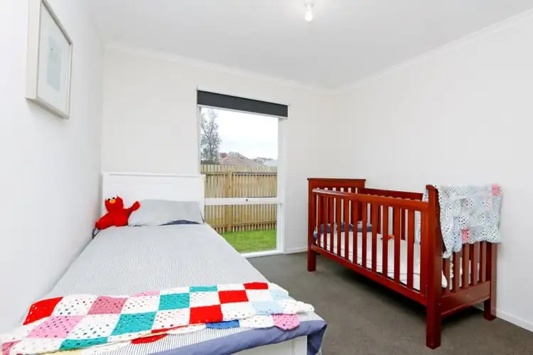 Seventh view of Homely house listing, 1 Erica Court, Mount Martha VIC 3934