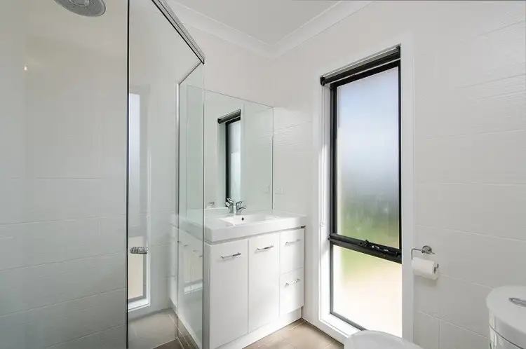 Seventh view of Homely house listing, 11 King Grove, Mount Gambier SA 5290