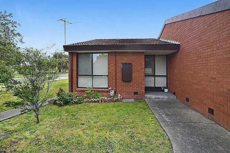 Main view of Homely unit listing, 1/56 Waratah Street, Thomastown VIC 3074